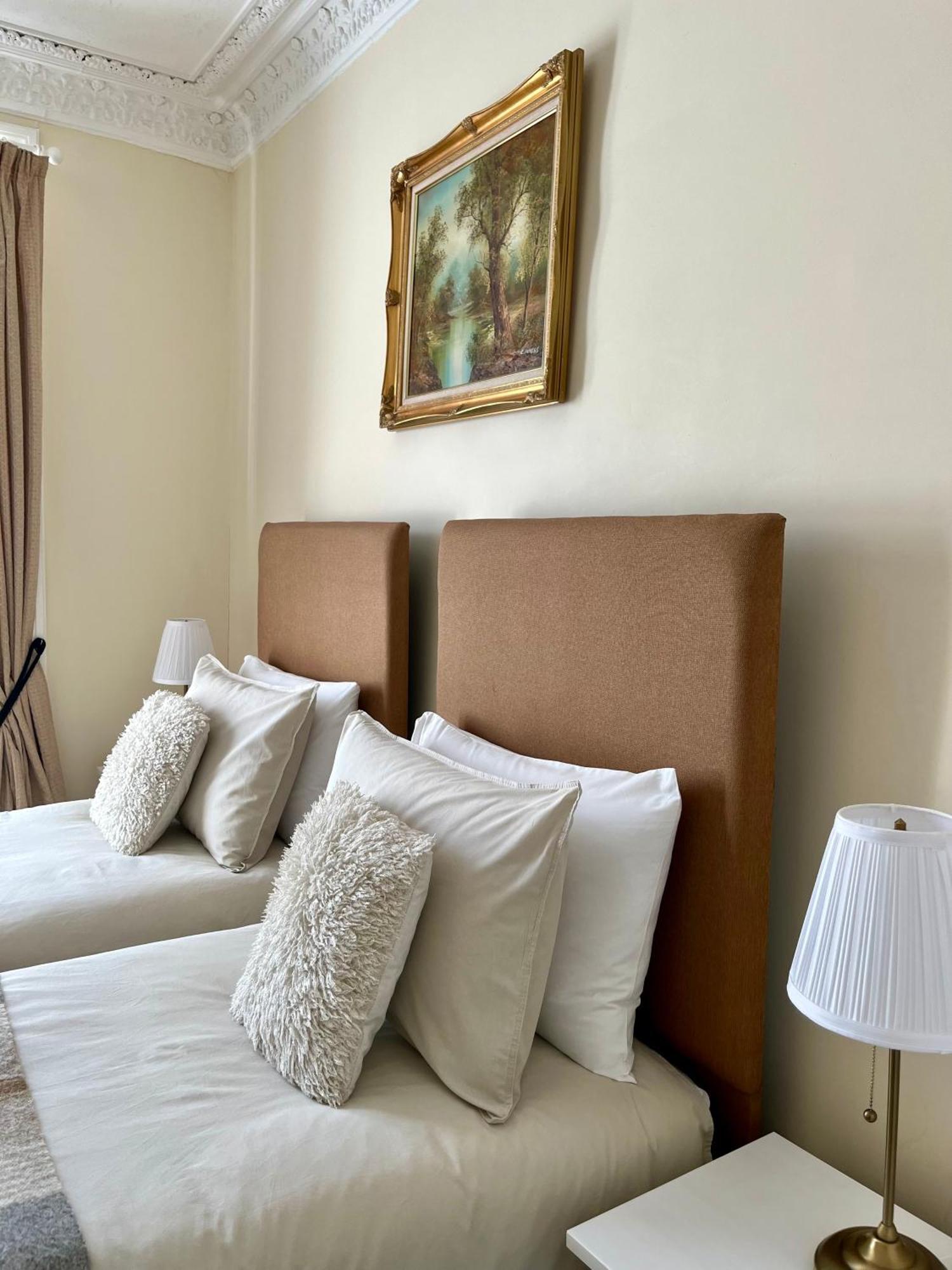Acorn House Homestay
